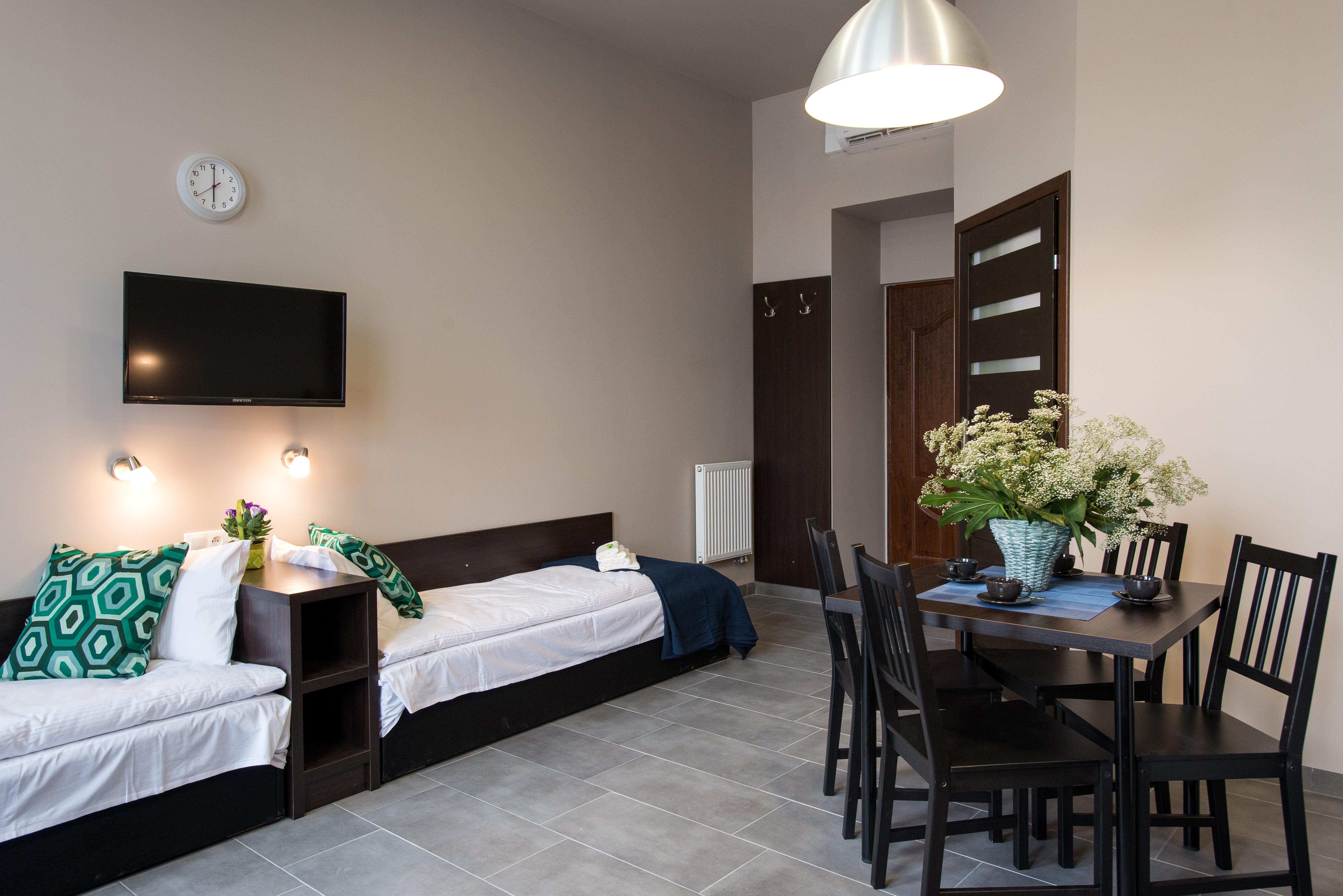 Happy Tower Aparthotel Krasków Εξωτερικό φωτογραφία