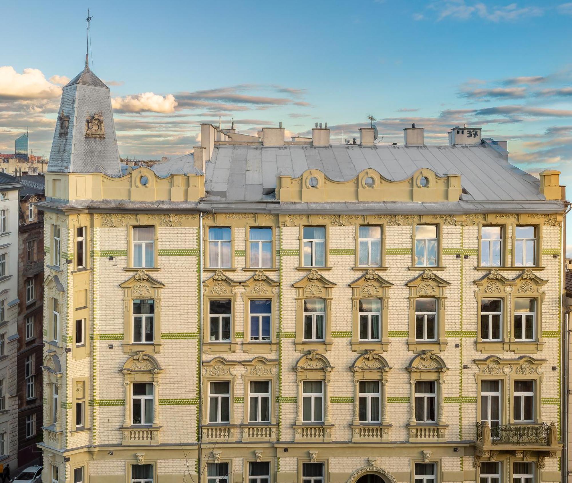 Happy Tower Aparthotel Krasków Εξωτερικό φωτογραφία