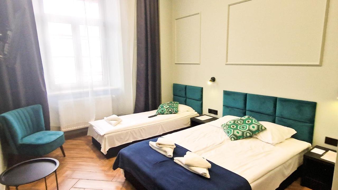 Happy Tower Aparthotel Krasków Εξωτερικό φωτογραφία